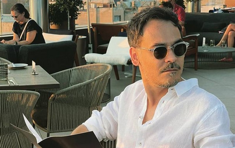 Prima imagine cu Răzvan Simion și iubita Daliana, din vacanța în Grecia. Formează un cuplu de aproape un an