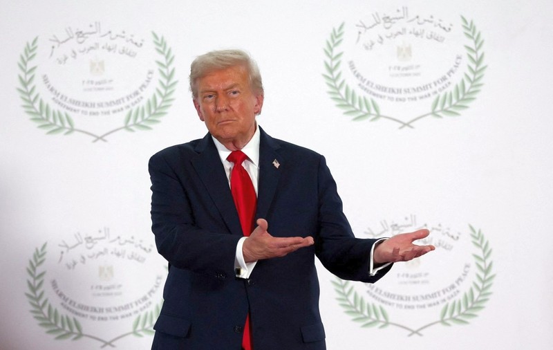 Micile afaceri americane abia supraviețuiesc sub presiunile lui Donald Trump, dar giganții tech prosperă