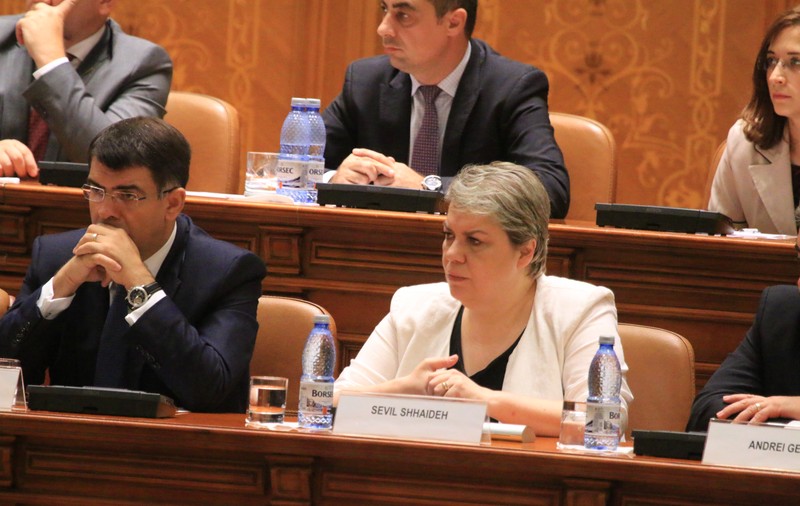Presa internațională: România ar putea avea pentru prima dată un premier femeie şi musulmană