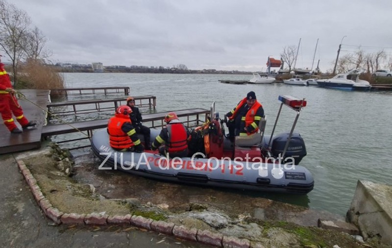 Doi pescari din Constanța au dispărut pe lacul Siutghiol. Sunt căutați de o echipă de scafandri