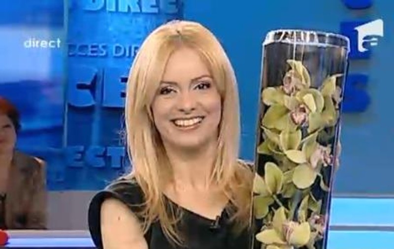 Orhidee din Olanda şi o melodie, cadourile lui Botezatu pentru Simona Gherghe