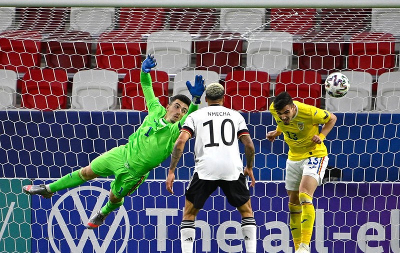 România a ratat calificarea în sferturile Euro 2021. Tricolorii U21 au remizat cu Germania în meciul decisiv