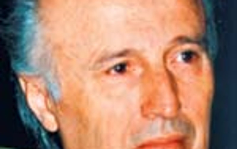 Groparii au calcat pe cadavrul lui Tinu