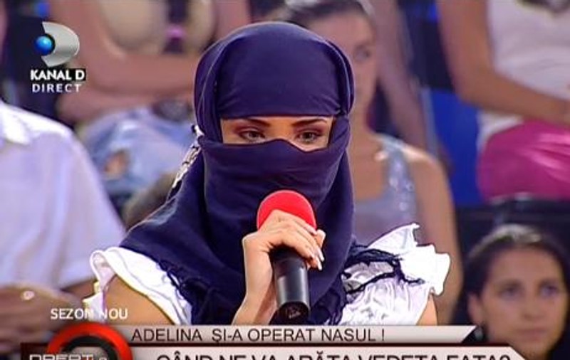Adelina Pestriţu ar putea prezenta emisiunea cu vălul pe faţă: "Nasul meu nu va mai arăta la fel"