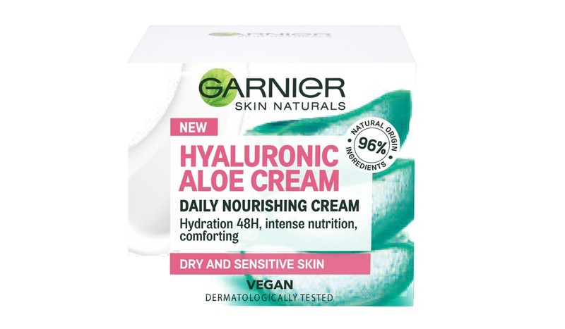 Crema hidratanta de zi Garnier cu acid hialuronic si aloe vera pentru ten uscat si sensibil, 50 ml