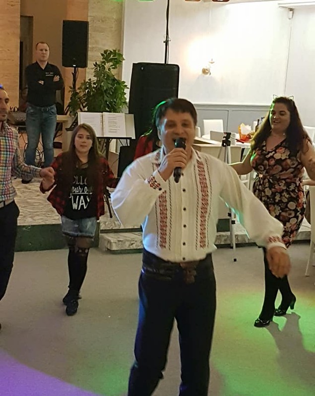 Schimbare radicală în viața lui Mihai Onilă, la un an de la moartea fiicei sale. A dat-o pe muzică de petrecere | FOTO &  VIDEO