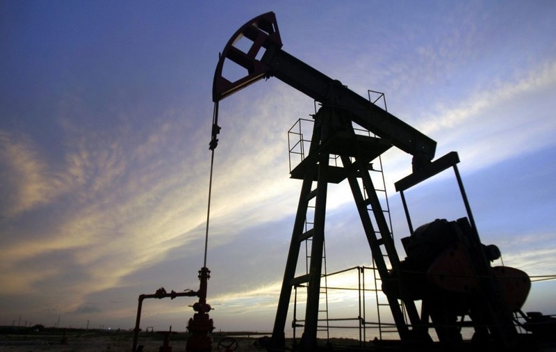 UE ia în calcul interzicerea importurilor de petrol rusesc până la sfârșitul anului