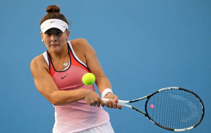 Fed Cup. Bianca Vanessa Andreescu, 16 ani, a bătut-o pe Iaroslava Șvedova, sfert-finalistă la Wimbledon 2016, și a calificat Canada! Ce jucătoare a pierdut România!
