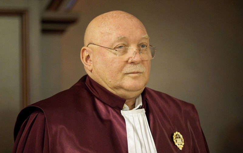 PNL și USR s-au unit împotriva PSD, ai cărui judecători de la CCR au blocat iar verdictul la pensiile speciale: „Sfidează o țară întreagă”. Se anunță modificarea legii