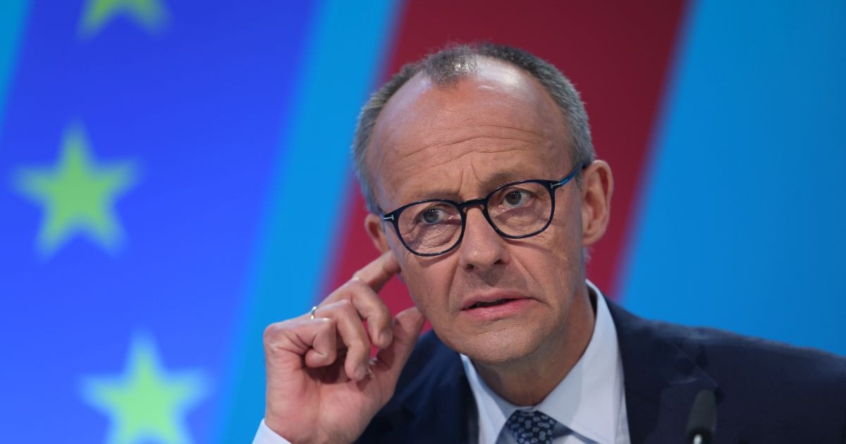 Friedrich Merz participă la un congres al partidului CDU pe 28 aprilie 2025 la Berlin, Germania