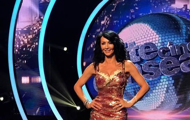 Mihaela Rădulescu, topless. Ce alt bărbat celebru s-a lipt de sânii ei