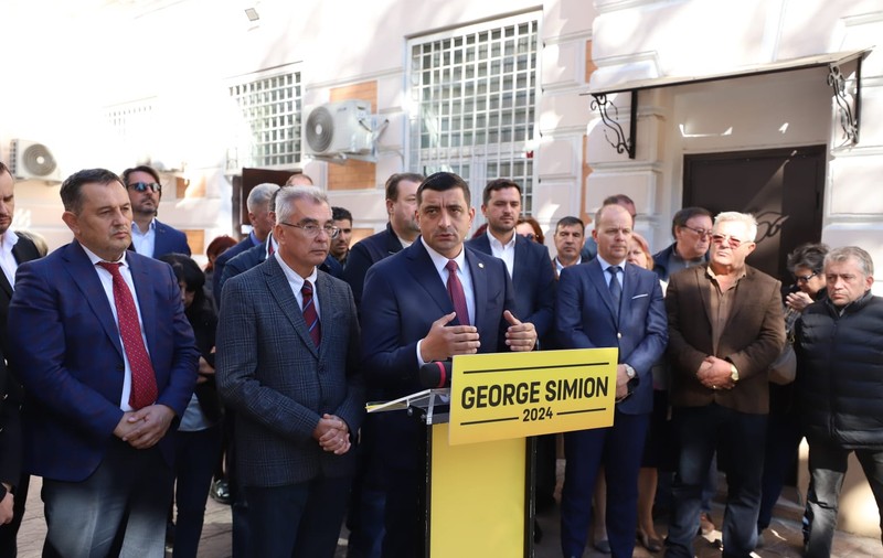 George Simion și Gigi Becali deschid lista AUR la Camera Deputaţilor în București