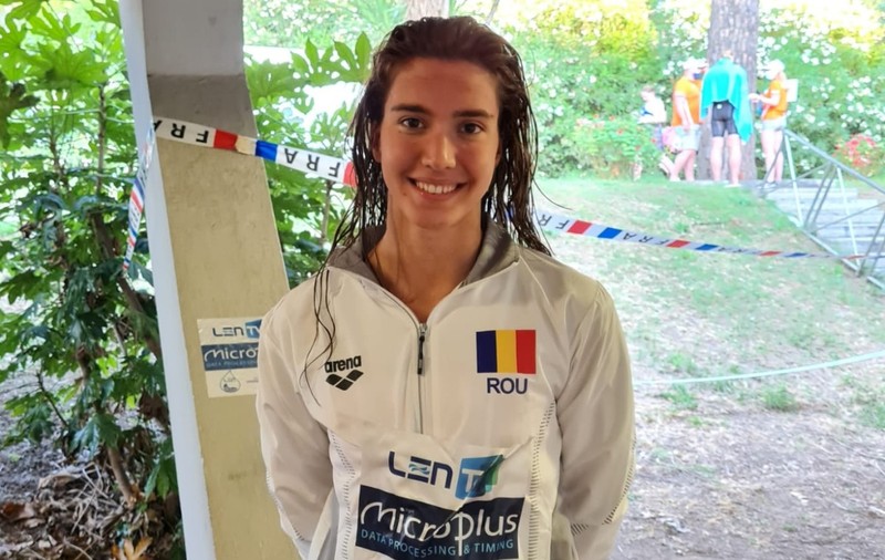Înotătoarea Bianca Costea a doborât un record național vechi de 32 de ani la CM de Natație de la Abu Dhabi