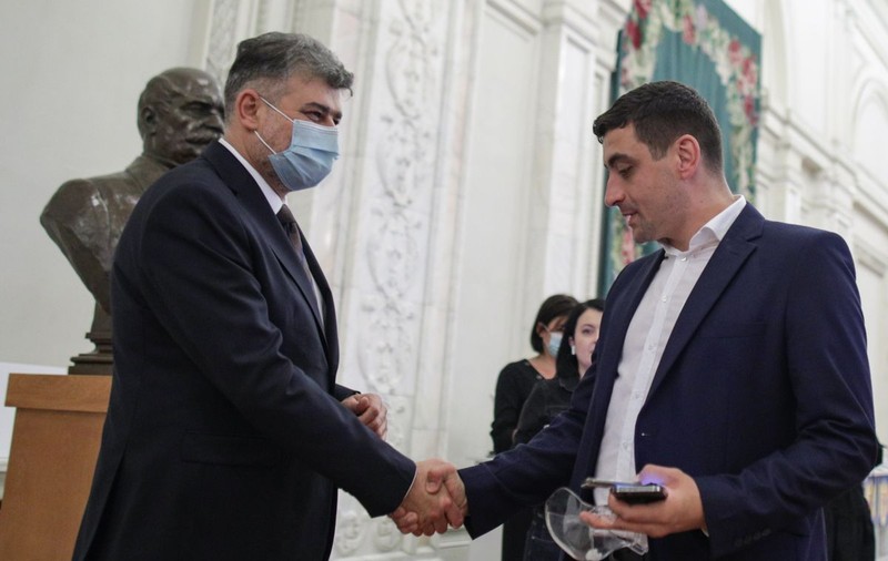 Intenția de vot în plină criză politică: PSD are peste 35%, iar AUR și-a dublat scorul electoral. PNL și USR, în scădere