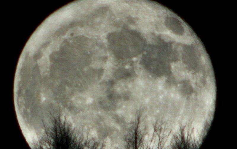 Luna plină din 20 octombrie. Între pasiuni aprinse și despărțiri