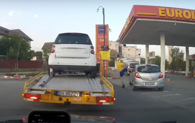 Primele declarații ale tânărului bătut de un polițist de la trupele speciale, în Cisnădie. „O traumă pentru mine, îl acționez în instanță”