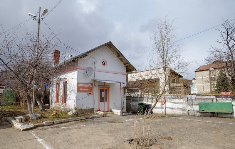 ONG-ul Habitat for Humanity ridică la Moinești un centru pentru situații de urgență dedicat personalului de la Ambulanță