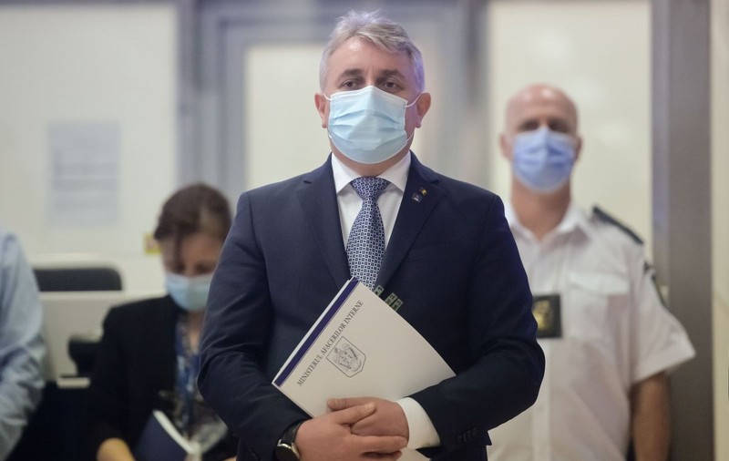 Bode critică sistemul pe care-l conduce, vorbind despre „putregai” și „cârdășie cu infractorii de pe plan local”