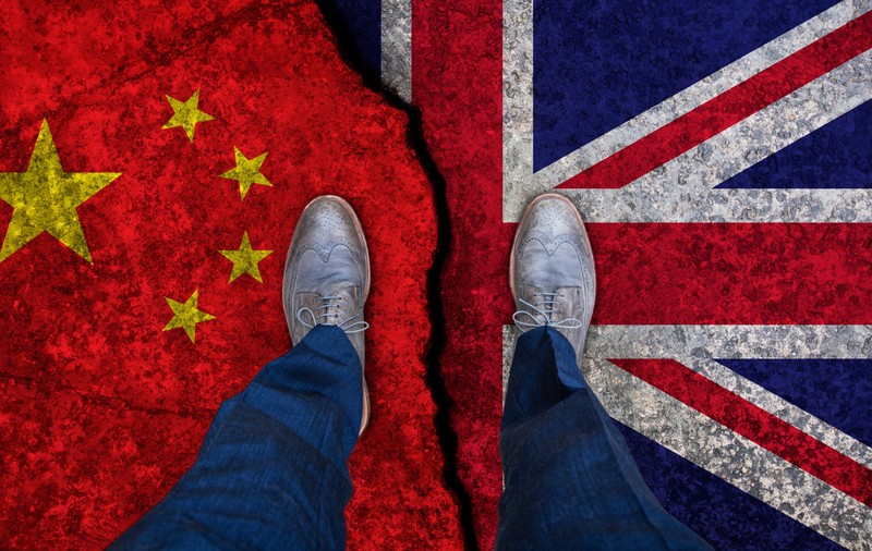 China spune că agenția britanică de informații externe, MI6, a recrutat un cuplu de chinezi ca spioni