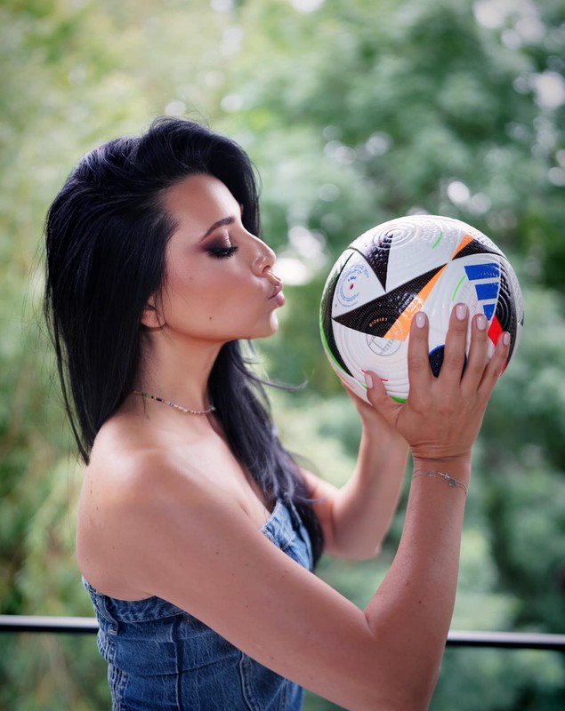 Pe cine mizează Corina Caragea la EURO 2024: „Cred că e foarte ambițios și motivat”. Va fi în tribune la două meciuri din grupe și o semifinală