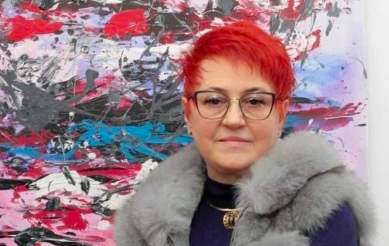 Consilierul local Anca Ciubăncan susține că a fost agresată de o colegă, la intrarea în sediul PSD Cluj: „Mi-a dat cu picioarele în burtă”