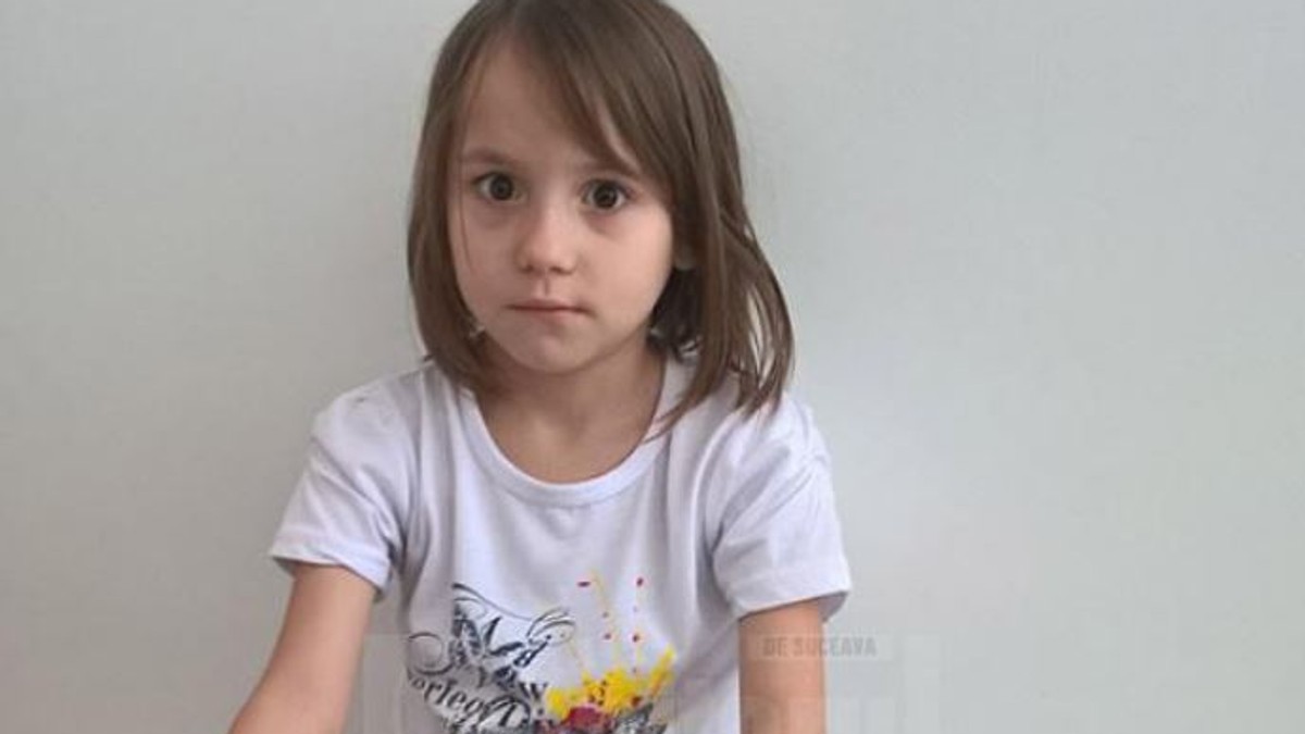 O fetiță din Suceava suferă de fibroză chistică la doar opt ani