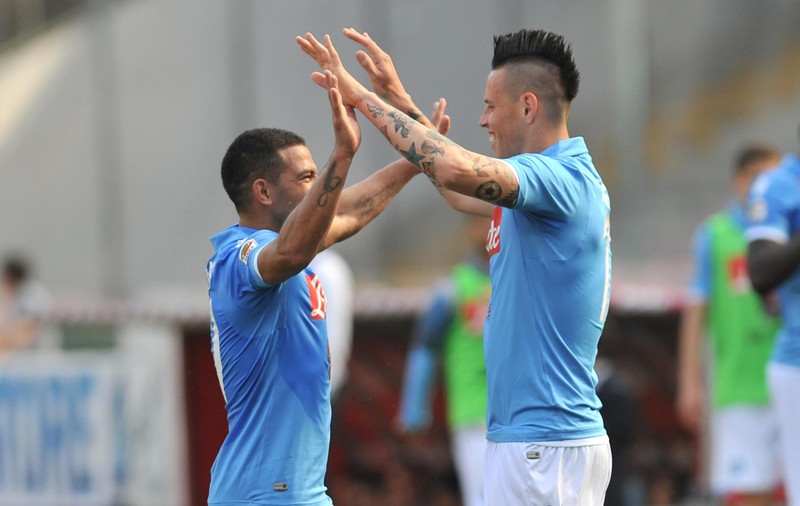 LIGA EUROPA, ”sferturi”:  Wolfsburg - Napoli 1-4. Higuain şi Hamsik i-au "măcelărit" pe nemţi