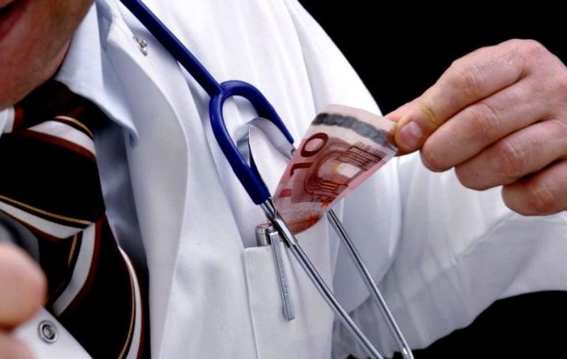 Sorina Pintea vrea să trimită pacienți "sub acoperire" în spitale pentru a identifica medicii care cer șpagă