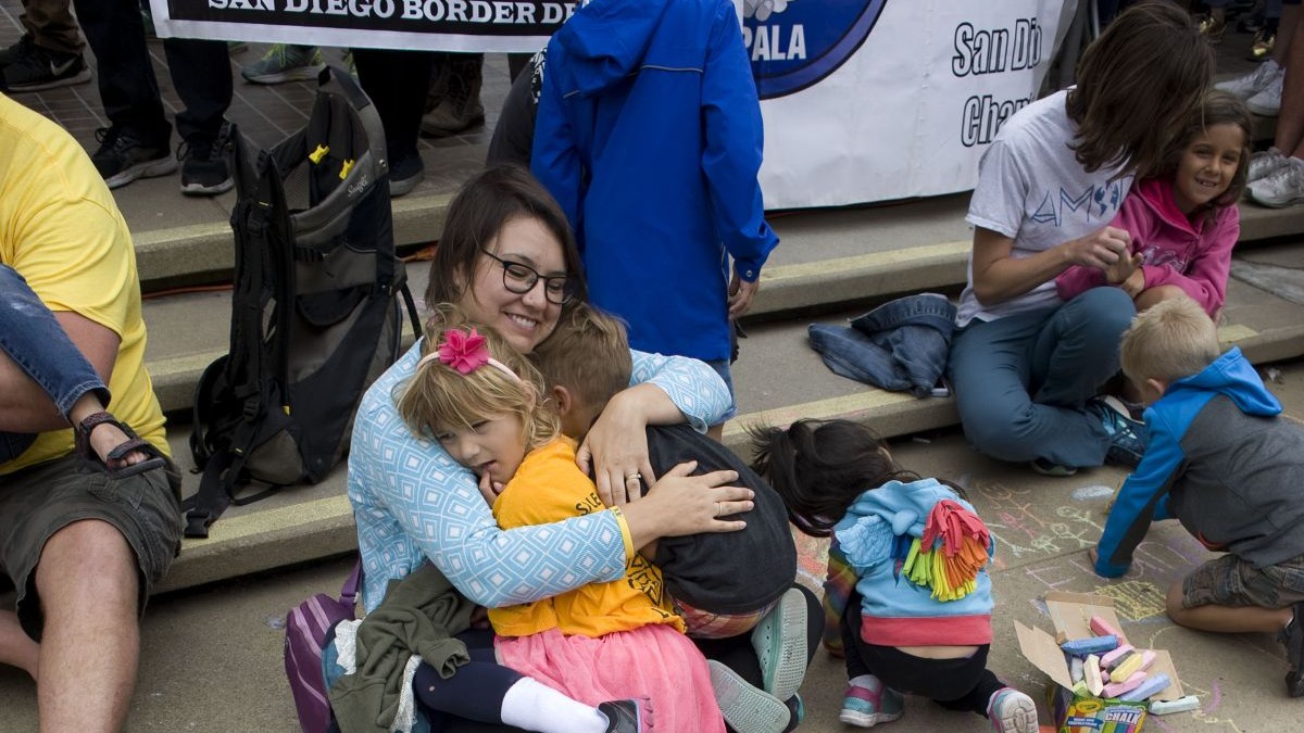 Copiii imigranților vor fi reținuți împreună cu părinții lor după intrarea în SUA