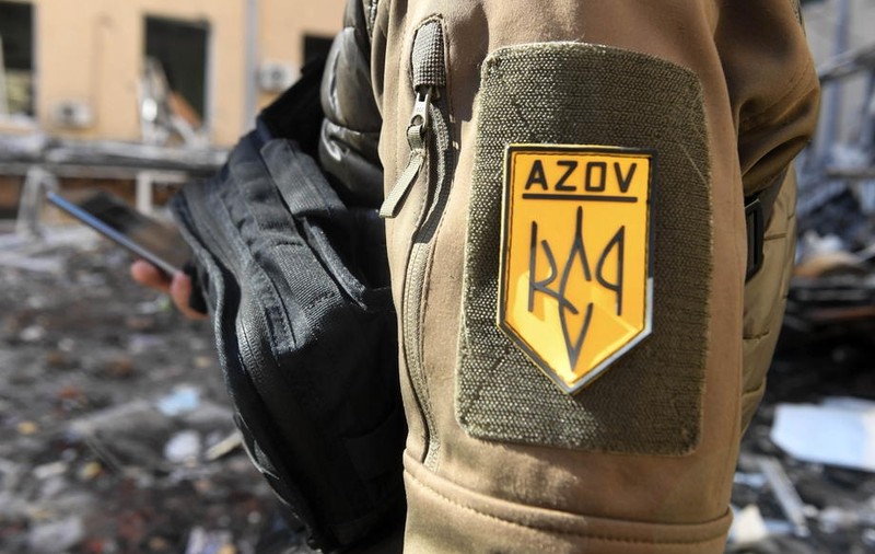„Militanții Azov mărturisesc că au ucis civili în Mariupol”, scrie presa de propagandă de la Moscova