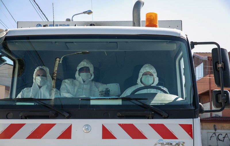 Gunoaiele infecțioase în vremea coronavirusului. Unde ajung deșeurile din centrele de carantină