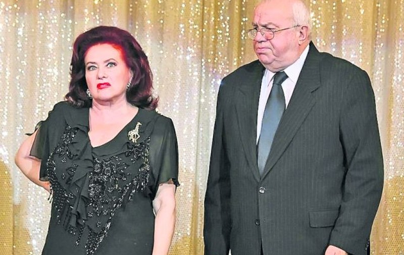 EXCLUSIV/Alexandru Arșinel, în doliu pe scenă în Spania. A ținut un monolog pentru Stela Popescu!