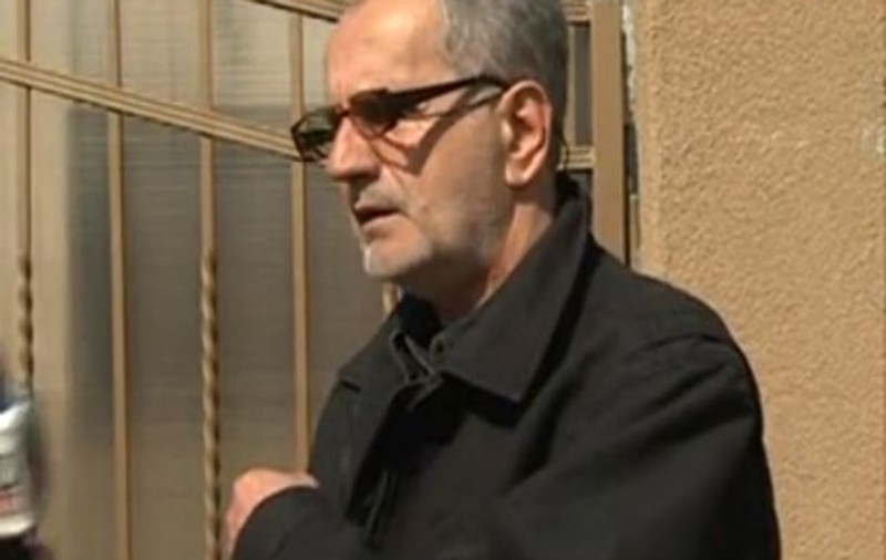 Scandalul pe copilul Mădălinei Manole continuă! Ion Manole a mers să-și viziteze nepotul, Petru Mircea nu l-a primit în casă | VIDEO