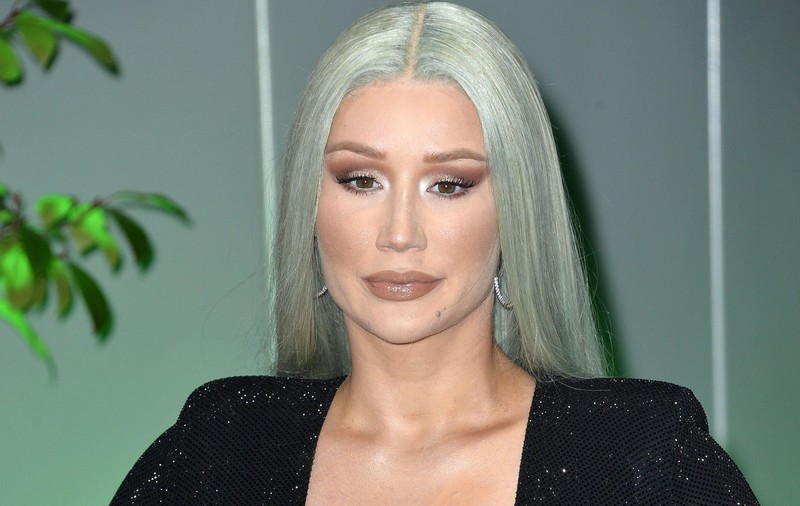 Cântăreața Iggy Azalea, jefuită. I-au fost furate bijuterii în valoare de 366.000 de dolari