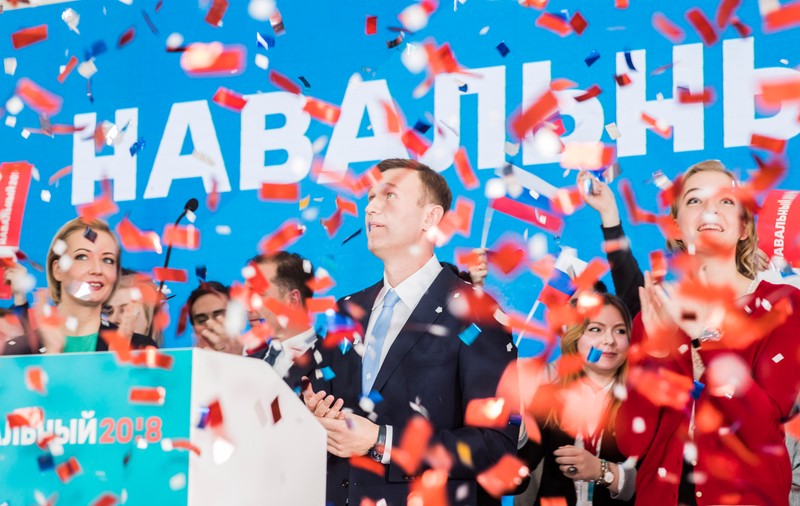 Alexei Navalnîi a anunțat că a strâns suficiente semnături pentru a candida împotriva lui Putin
