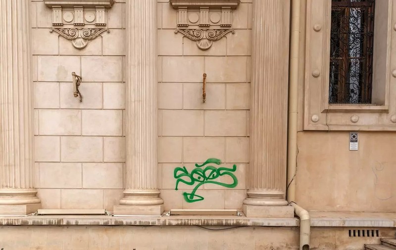 Pachet legislativ pentru combaterea vandalismului grafic, propus de PNL. Sebastian Burduja: Nu discutăm de arta stradală