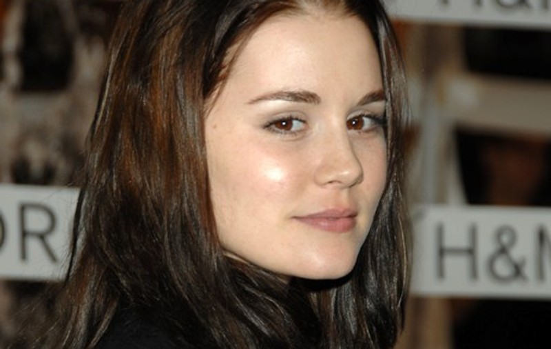 Incredibil! Alison Lohman, vedeta din "Drag me to Hell", a născut în România