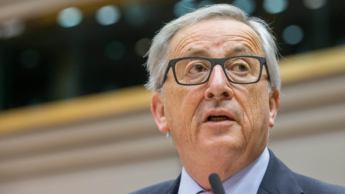 Juncker, privind dublul standard la alimente: Toți cetățenii au drepturi egale
