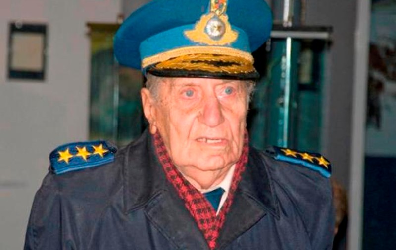 Doliu în aviaţia românească. A murit Generalul Ioan Dicezare, unul dintre ultimii piloţi de vânătoare români din al doilea Război Mondial