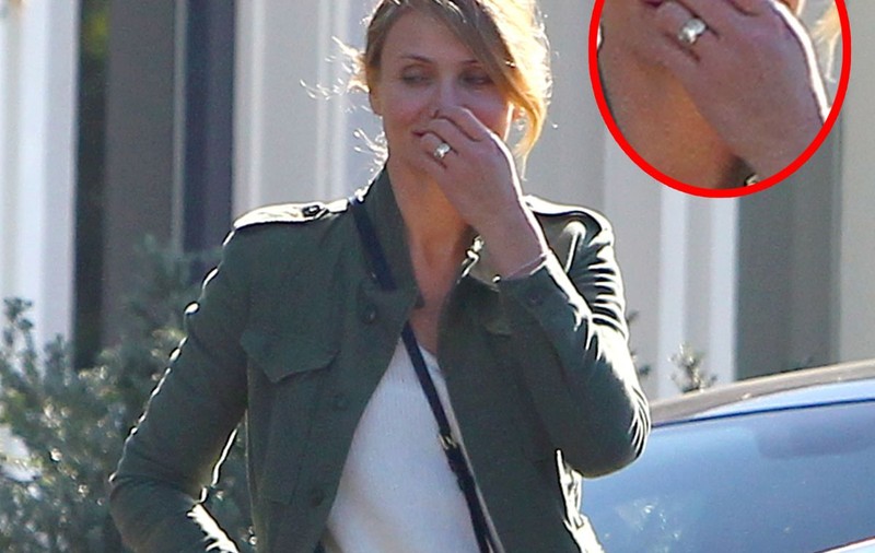 La 42 de ani e DECISĂ să se AȘEZE la CASA EI! CAMERON DIAZ se MĂRITĂ în 2015!