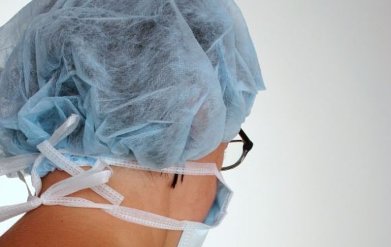 Asistenta din Iași infectată cu COVID căreia medicii refuzau să-i dea concediu medical a câștigat lupta cu virusul după 45 de zile