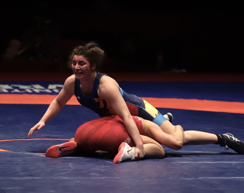 5 medalii pentru tricolori, dintre care un titlu continental, la Campionatul European de Lupte de la București. Fetele, la putere!
