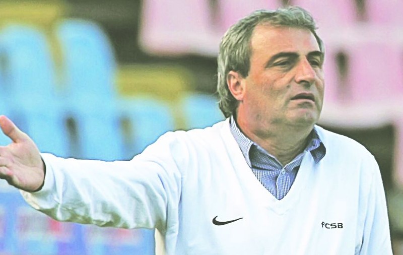 Armenia - România (sâmbătă, ora 19:00, TVR 1). Spionul ”Lippi. Fostul selecționer al Armeniei, Mihai Stoichiță, luat de Christoph Daum la Erevan / GALERIE FOTO