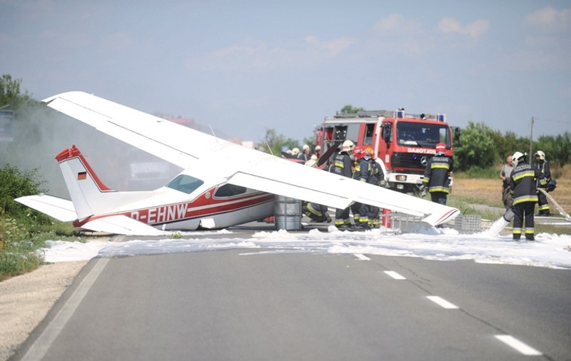 Doi morţi, într-un accident aviatic în Rusia