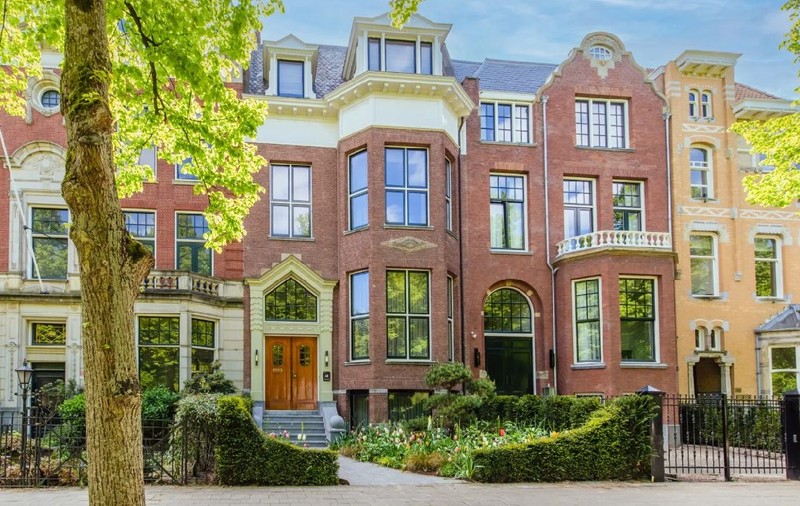 Un conac din Rotterdam, cândva cea mai scumpă casă de închiriat din Olanda, se vinde cu 4.950.000 de euro, dar nu îl cumpără nimeni