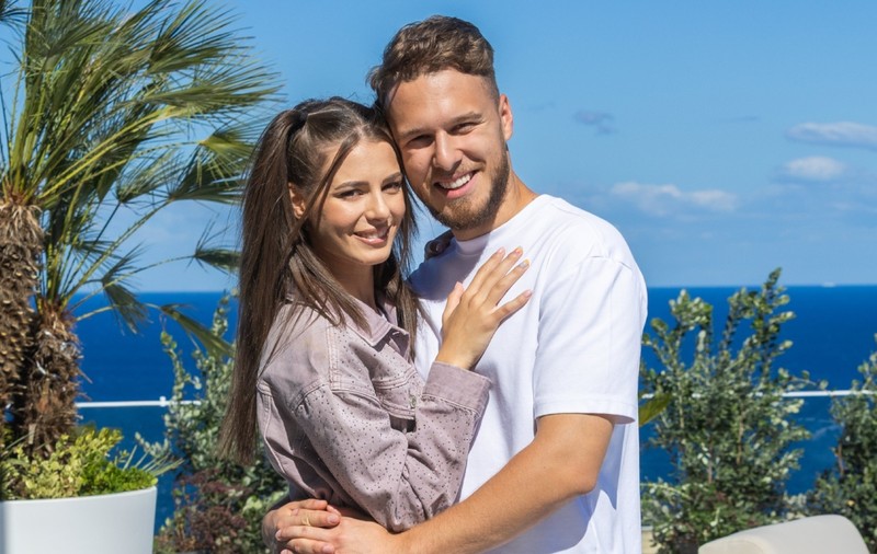 Cine sunt Mitzuu și Ariana de la „Power Couple România”. Cuplul e extrem de iubit de adolescenți