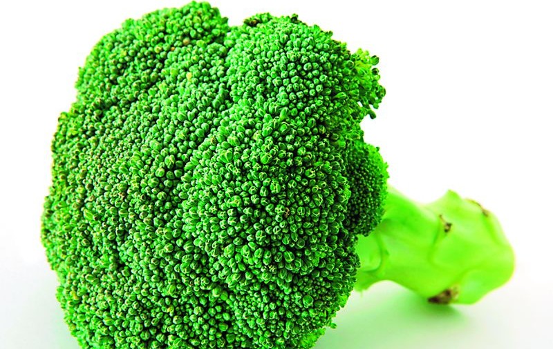Broccoli în stare crudă ajută fumătorii