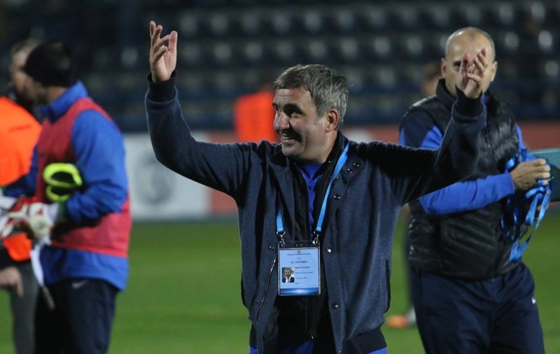 Liga 1. Dinamo - FC Viitorul 1-5. Trupa lui Hagi a predat o lecţie de fotbal în Ştefan cel Mare. A fost cea mai drastică înfrângere a alb-roşiilor din ultimii 30 de ani / GALERIE FOTO&VIDEO