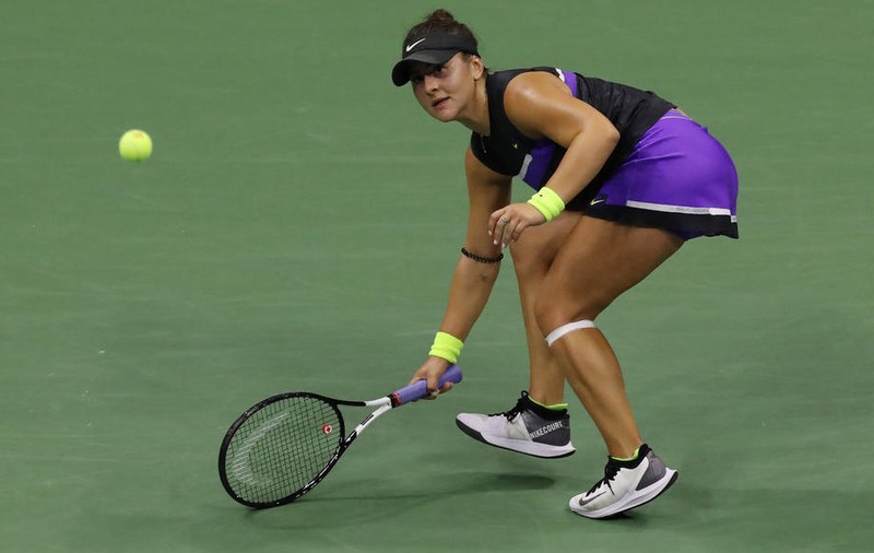Bianca Andreescu s-a retras de la turneul din Osaka