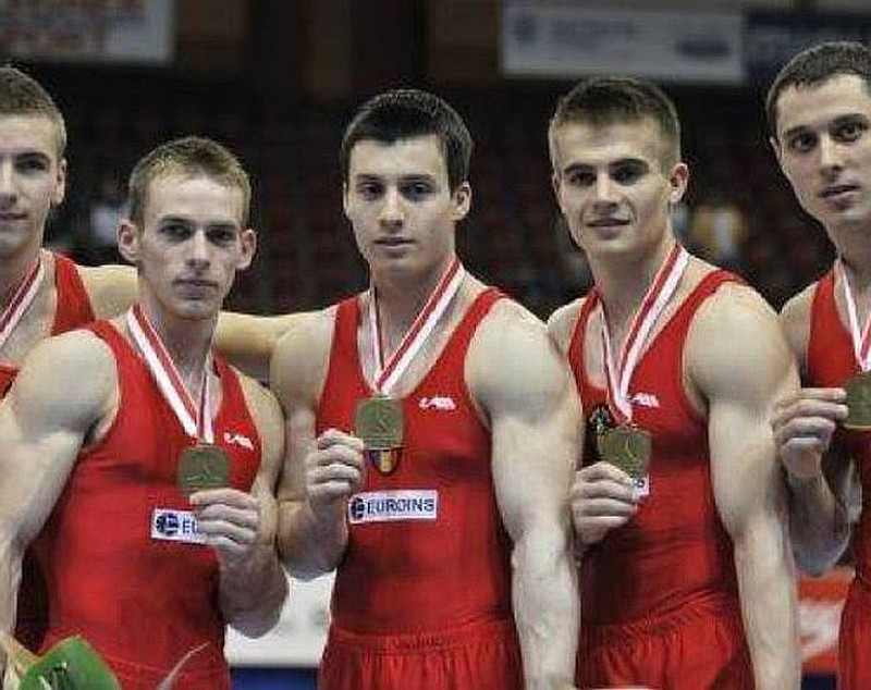 Tragedie în familia unui mare campion al sportului românesc. Și-a pierdut copilul de nici patru anișori, în urma unui accident. Zeci de mesaje de susținere pentru Răzvan Șelariu